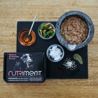 Nutriment Raw Salmon and Chicken Formula